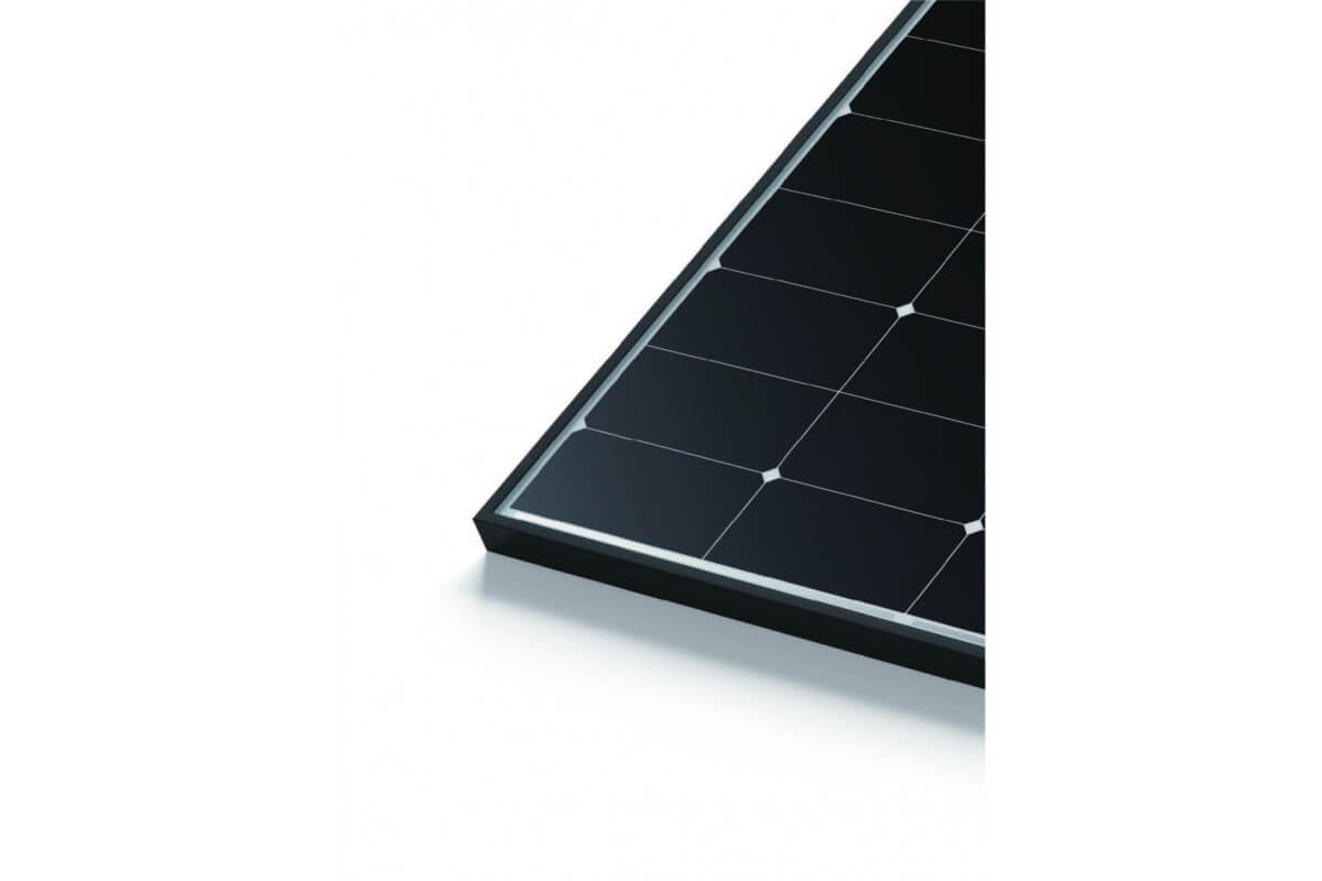 LONGi Hi-MO X6 Scientist LR5-54HTH-445M, black frame, kabel 1,2 m